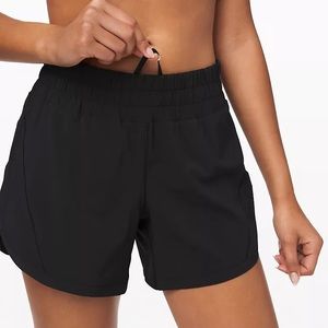 LULULEMON Track That Black Mid Rise Shorts Size 14